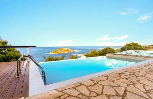 Coastal Paradise Found - Komis' Private Pool Retreat - Foto 60