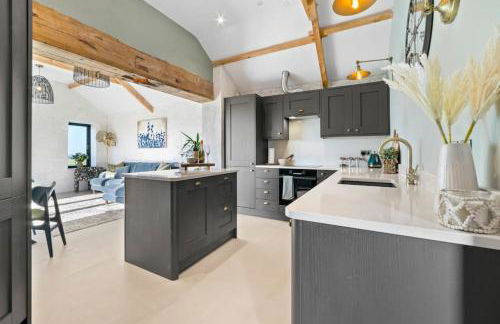 Ysgubor Twt, Monknash - Photo 4