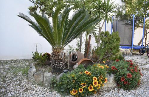 Irina's Apartment - Photo 32