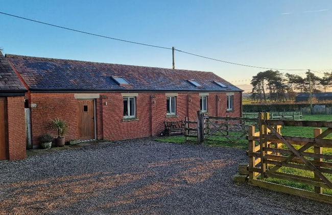 The Shippon -hot Tub ext chg - Superking-log Fire - Foto 1