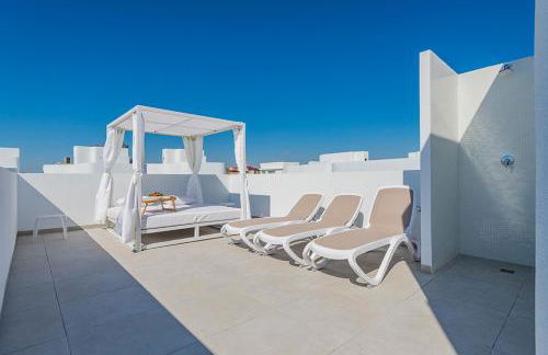 STYLISH VILLA 2018,POOL,3B.R.WIFI,NETFLIX - Foto 26