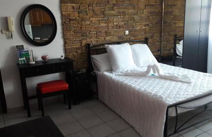 Karlovasi Studios - Foto 11