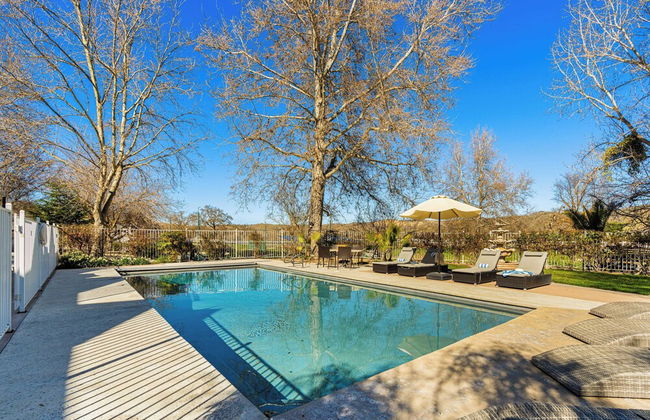 Victorian Manor In Paso Robles Wine Country + Pool, Hot Tub, Firepit, Tennis Court Sleeps 28 - Photo 21
