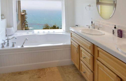 Serene Coastal Retreat Clark's Cove - Foto 49