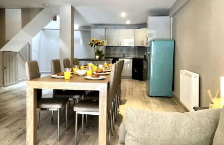 Perfect homes for large groups - close to Chester - Foto 9