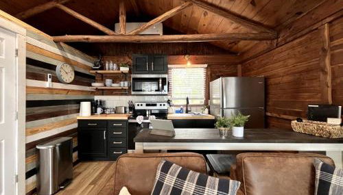 Rustic Waterfront Cabin on Toledo Bend Lake for an Unforgettable Getaway in Nature in Hemphill, Texas - Foto 5