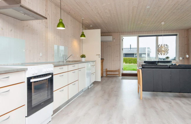 7 Person Holiday Home in Juelsminde - Foto 9