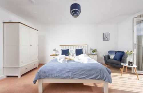 Waterfront House - Photo 24