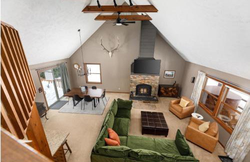 Majestic Escapes Hot Tub Firepit Deck Large Yard - Foto 21