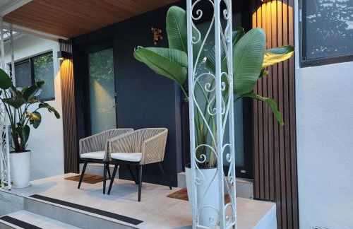 Casa Cuba in Little Havana, Brickell, Calle 8 and 10 minutes to the Beach FREE PARKING - Foto 9