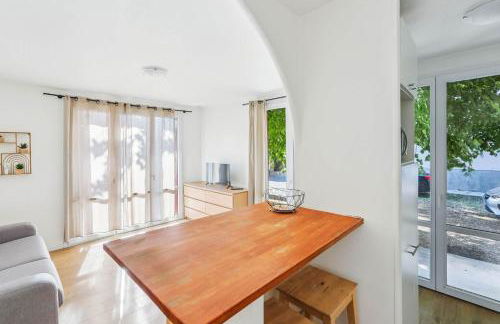 LX135 Studio proche centre-ville & parking gratuit - Photo 3