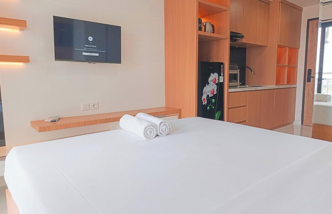 Modern And Good Studio At Delft Ciputra Makassar Apartment - Photo 3