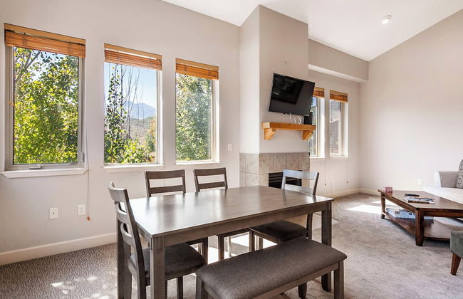 Crestview Condominiums by All Seasons Resort Lodging - Foto 32