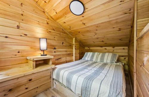 Black Bear Lodge - Fire Pit - Hot Tub - Foto 17