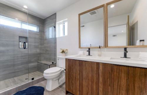 LA Haven Spacious Townhome - Foto 32