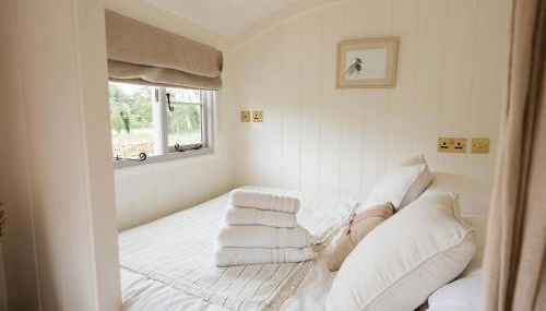 Lapwing Hut - Photo 3, towels