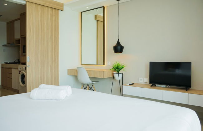Comfy And Minimalist Studio At Embarcadero Bintaro Apartment - Foto 5