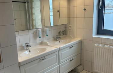 BoLA Ferienwohnung Hamburg 50b Familienfreundlich großzügig für 4 Personen, Parkplatz - Foto 18