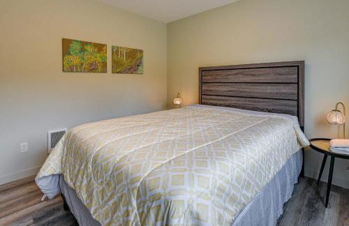 Easy Commuting! Modern SeaTac Unit with Fireplace - Foto 14