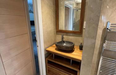 Hewas Water House - Private Pool, Hot Tub & Games Room - Foto 29