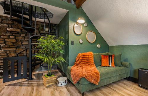 Modern A Frame Cottage - Photo 65