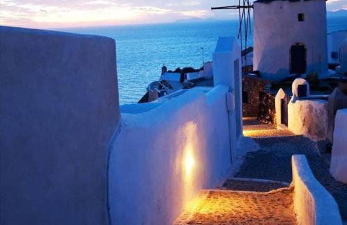 Lioyerma Windmill Villa With Outdoor Hot Tub - Photo 29