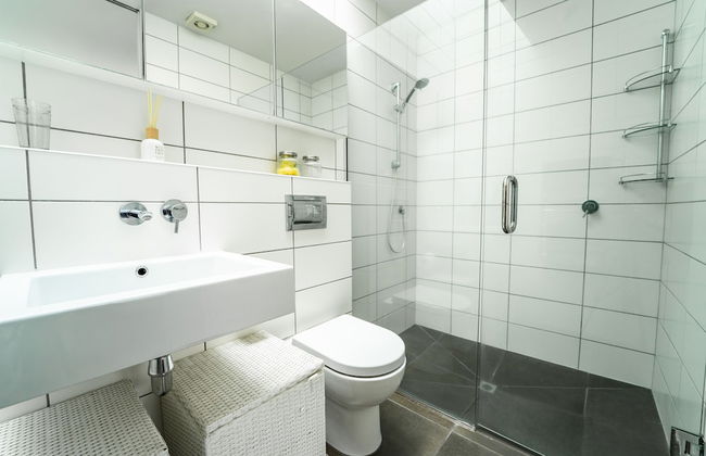 The Hutch - Top Spot - Photo 16