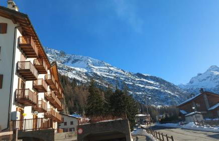 Trilocale BELVEDERE Alloggio ad uso turistico - VDA - LA THUILE - CIR 0068 - Foto 20