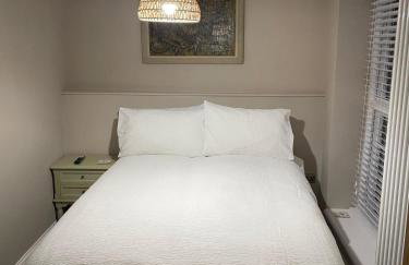 The Merchants Barn - A New Unique Town Centre Home - Photo 39