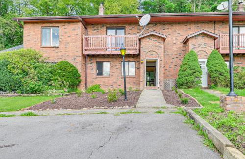 Quiet Catskill Getaway with Fire Pit - Near Hiking! - Foto 27