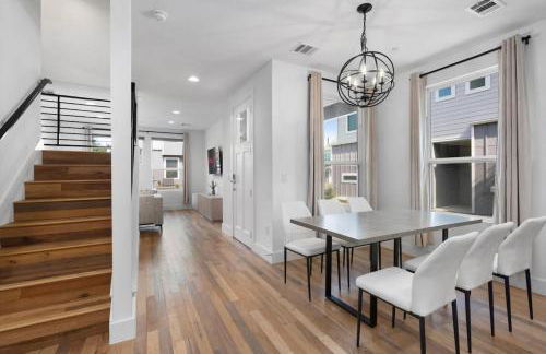 Mins to Downtown- Formula 1 - ACL - Foto 26