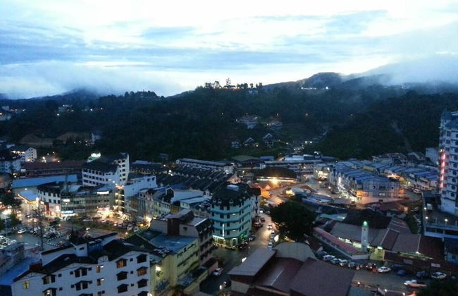 Aaron Apartment at Crown Imperial - Foto 25