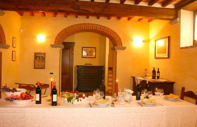 Private Villa with AC, private pool, WIFI, TV, terrace, pets allowed, parking, close to Arezzo - Foto 11