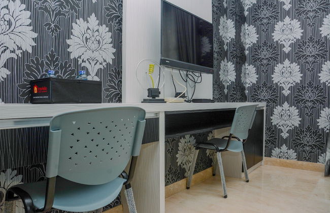 Best Price Studio Apartment at Gold Coast - Foto 16