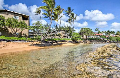 Waipouli Beachfront Condo with Balcony and Ocean Views - Foto 31