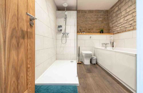 18th Century modern conversion with private parking - Foto 9