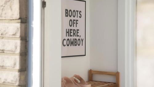 Harbourside garden flat with parking - Photo 5