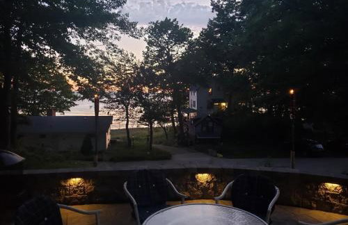 Beach View Cottage - On the Lake - Foto 30