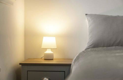 Fern Walk Modern 3 Bedroom House - Dalkeith - Photo 13