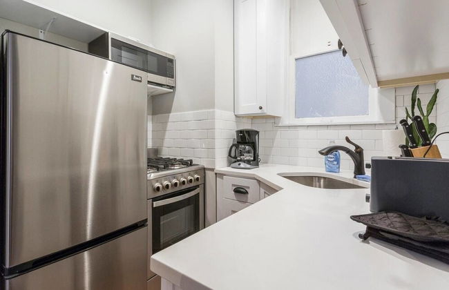 Windy City Wanderer - Depaul, Train, Wrigley Field - Foto 9