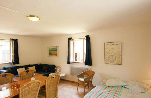 Appealing Apartment in Vezac With Swimming Pool - Foto 10