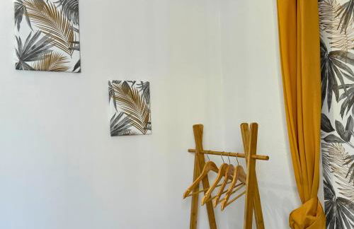 Mini Nid - Centre - Wifi - Equipé - Cosy - Foto 11