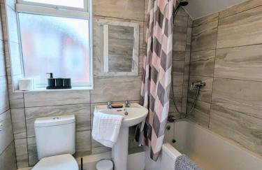 Lovely 3 BR flat for family, friends and workers - Foto 10