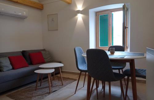 Heritage Apartments Kyra & Fox in Pitve, Hvar - Photo 20