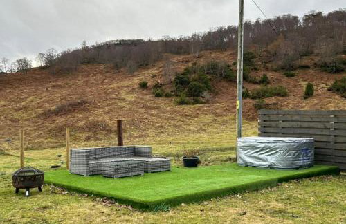 Hot tub - Garden - Bbq - Parking - Pets - Sleeps 6 - Foto 5