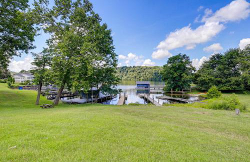 Lake Views and Private Dock Radford Retreat! - Foto 2