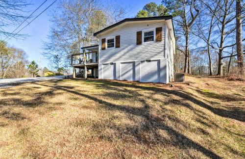 Private Yard and Fire Pit Commerce Home! - Foto 25