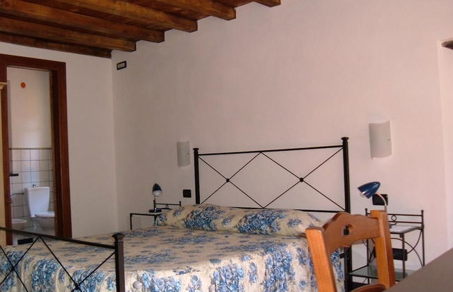 La Meridiana B&B Affittacamere - Photo 12