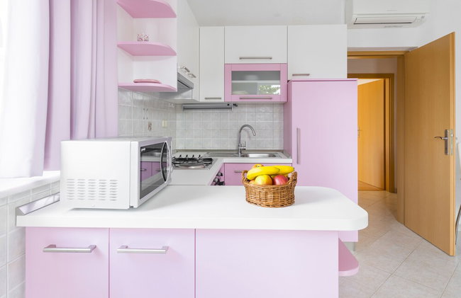Apartmani Nikolina - Photo 36