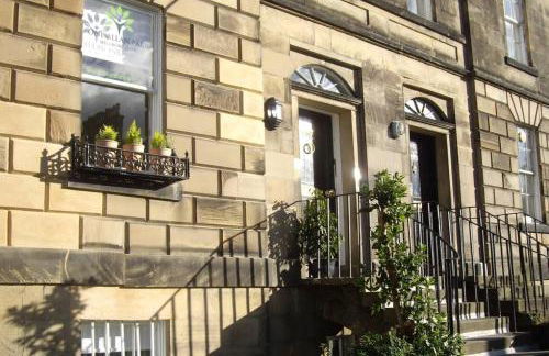 3-Bed Georgian Townhouse Next to Wellbeing Clinic - Foto 54